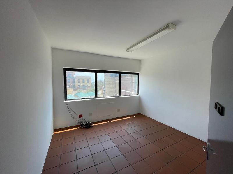 To Let Commercial Property for Rent in Rooihuiskraal Gauteng