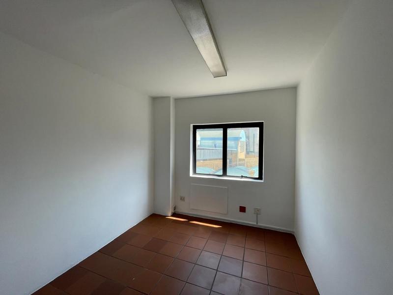 To Let Commercial Property for Rent in Rooihuiskraal Gauteng