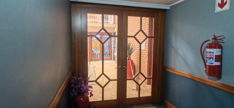 To Let Commercial Property for Rent in Lynnwood Gauteng