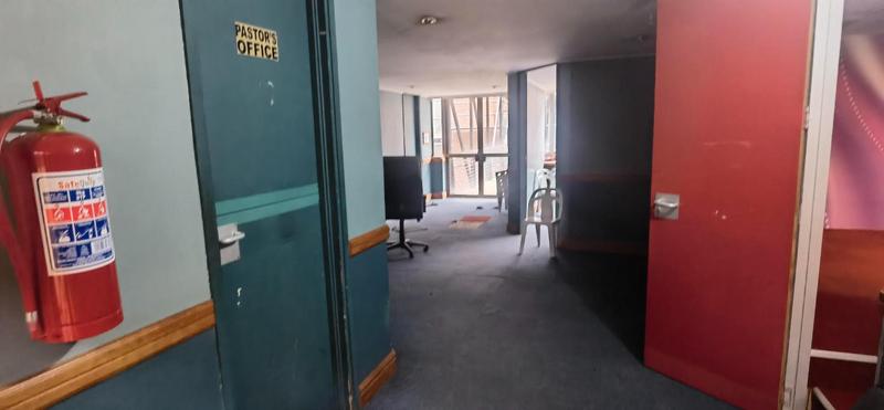 To Let Commercial Property for Rent in Lynnwood Gauteng