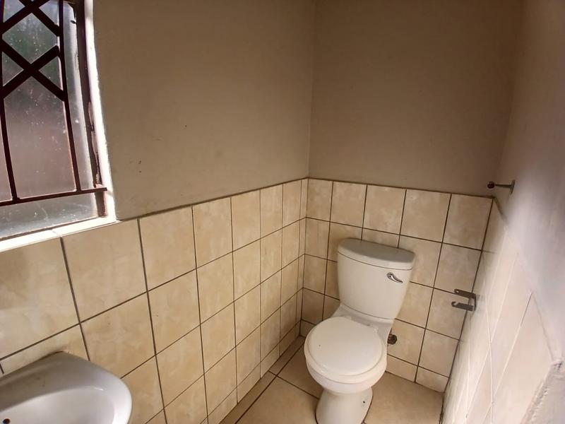 5 Bedroom Property for Sale in Olievenhoutbosch Gauteng