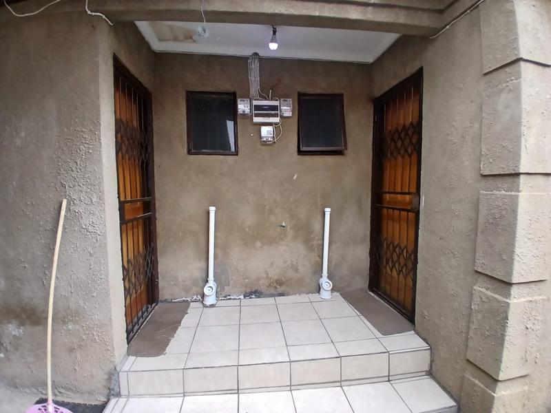 5 Bedroom Property for Sale in Olievenhoutbosch Gauteng
