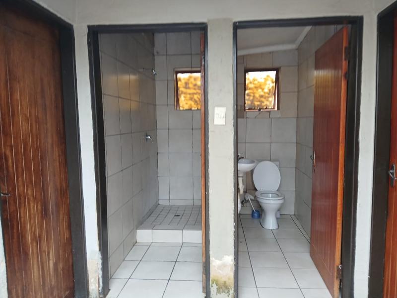 8 Bedroom Property for Sale in Olievenhoutbosch Gauteng