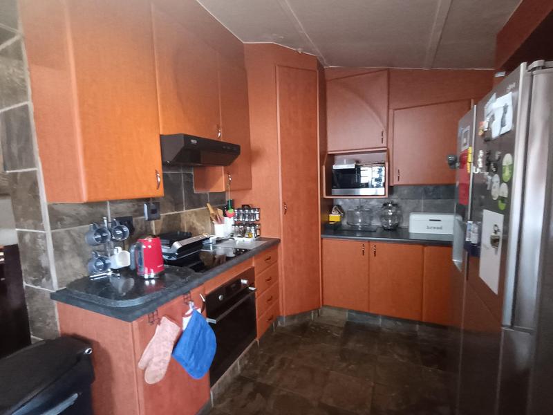 3 Bedroom Property for Sale in Primrose Hill Gauteng