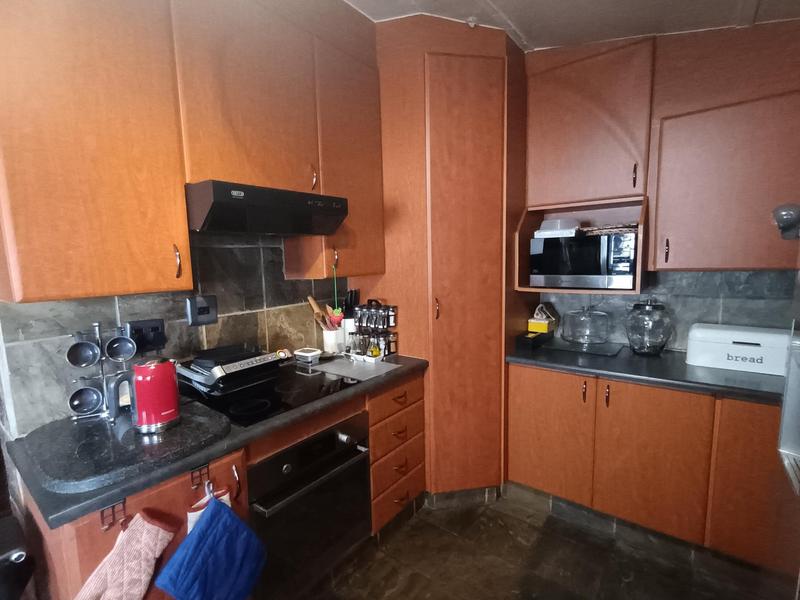 3 Bedroom Property for Sale in Primrose Hill Gauteng