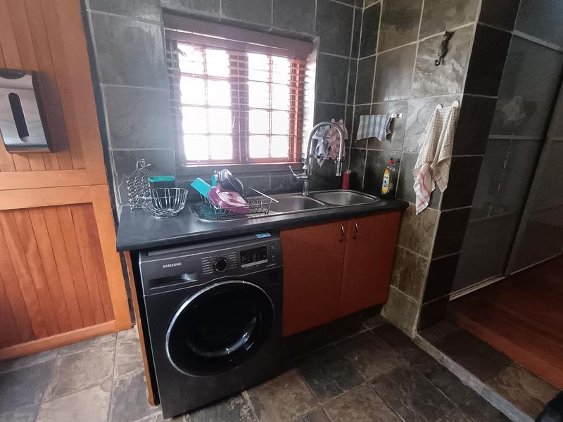 3 Bedroom Property for Sale in Primrose Hill Gauteng