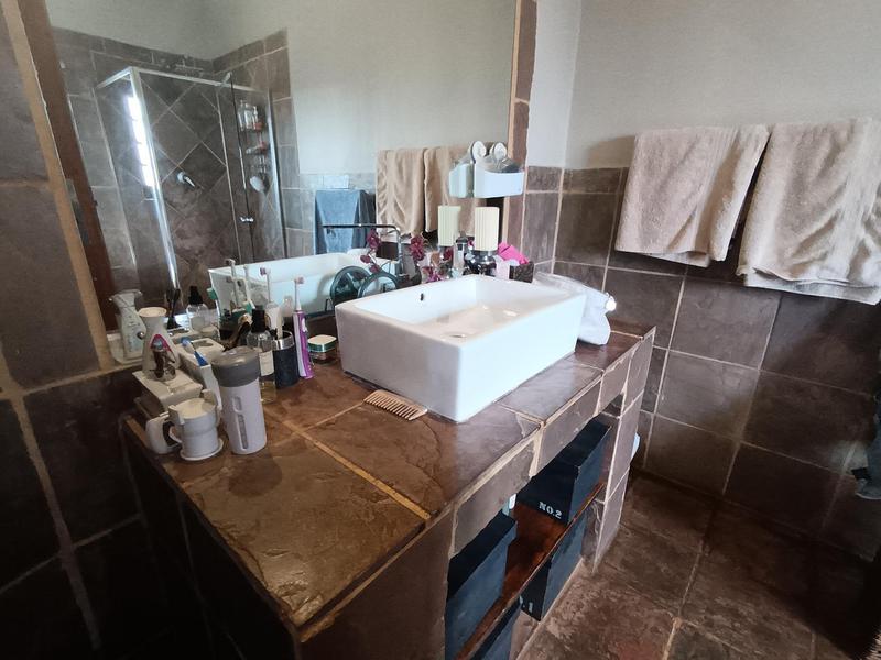3 Bedroom Property for Sale in Primrose Hill Gauteng