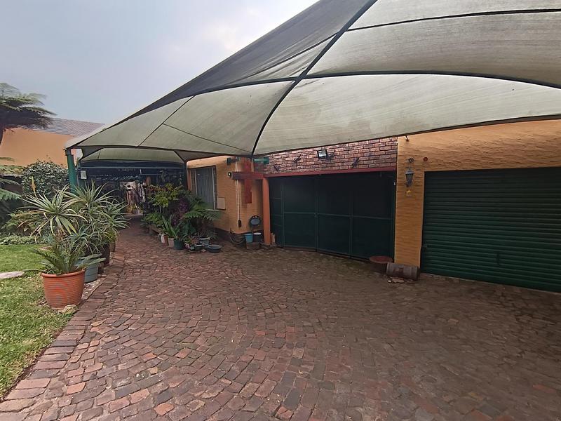 3 Bedroom Property for Sale in Woodmere Gauteng