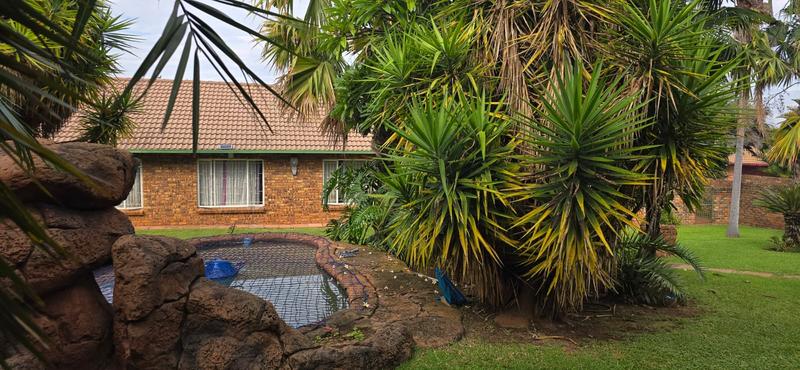 3 Bedroom Property for Sale in Suiderberg Gauteng