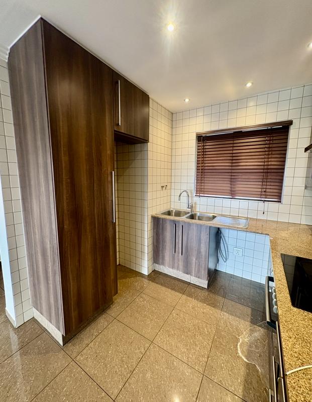 To Let 2 Bedroom Property for Rent in Bedfordview Gauteng
