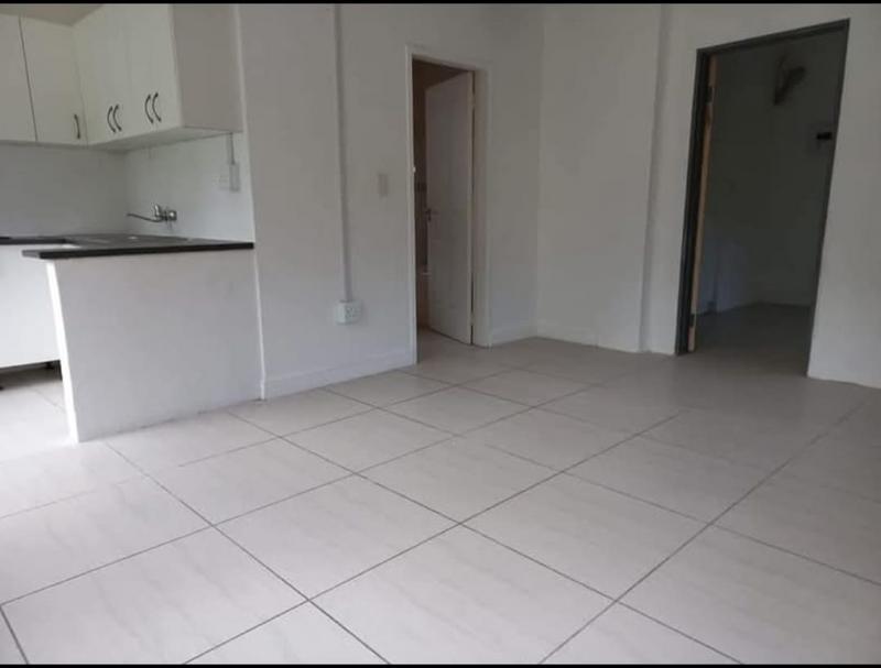 To Let 1 Bedroom Property for Rent in Norscot Gauteng