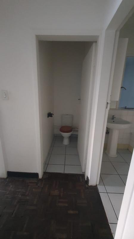 2 Bedroom Property for Sale in Wychwood Gauteng