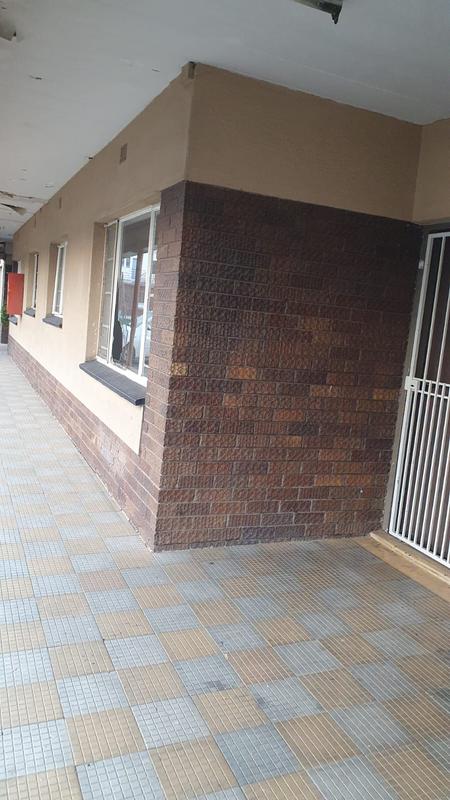 2 Bedroom Property for Sale in Wychwood Gauteng