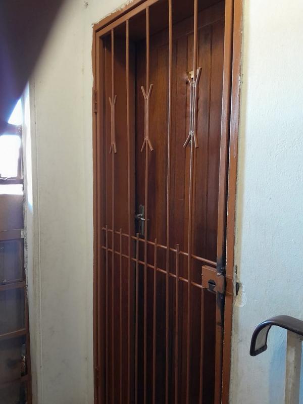 2 Bedroom Property for Sale in Jabulani Gauteng