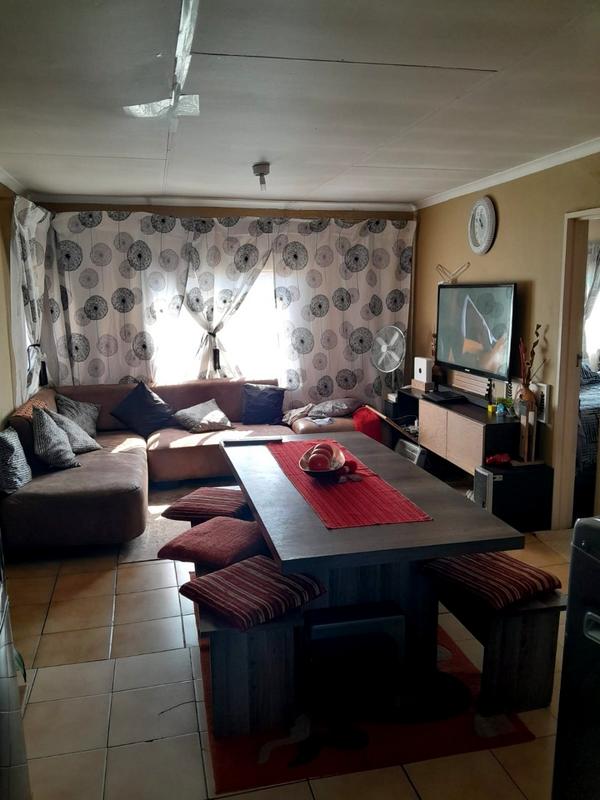 2 Bedroom Property for Sale in Jabulani Gauteng