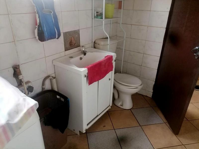 3 Bedroom Property for Sale in Roodekop Gauteng