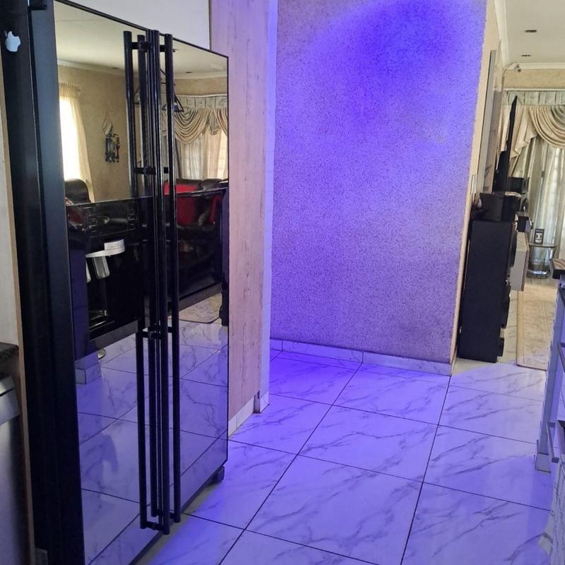 3 Bedroom Property for Sale in Westonaria Gauteng