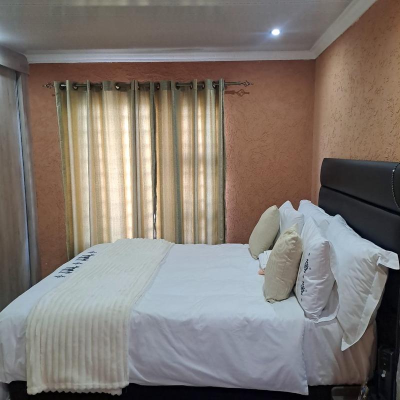 3 Bedroom Property for Sale in Westonaria Gauteng