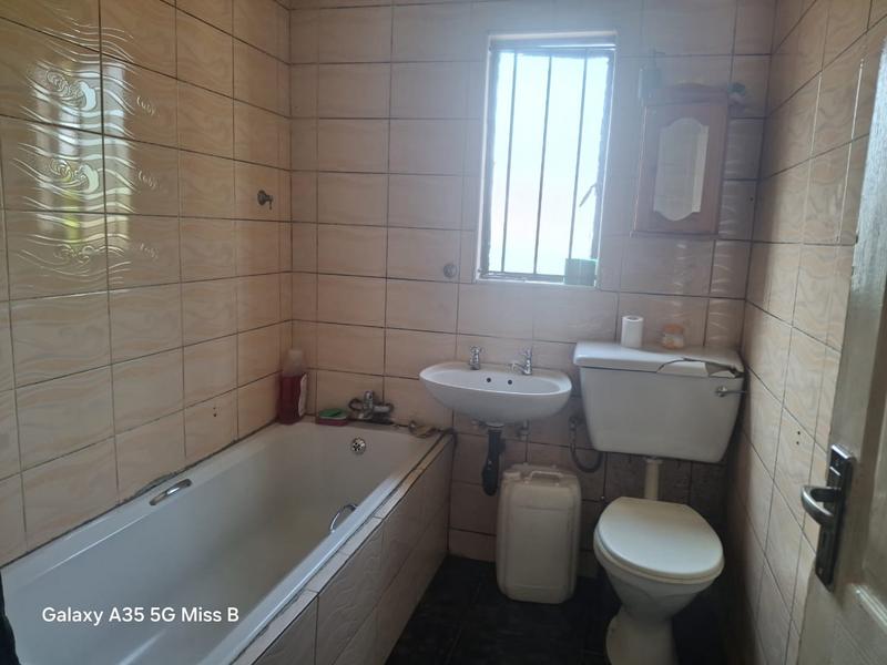 3 Bedroom Property for Sale in Protea Glen Gauteng