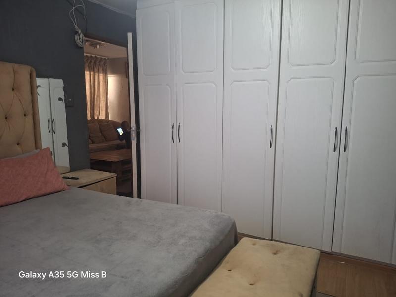 3 Bedroom Property for Sale in Protea Glen Gauteng
