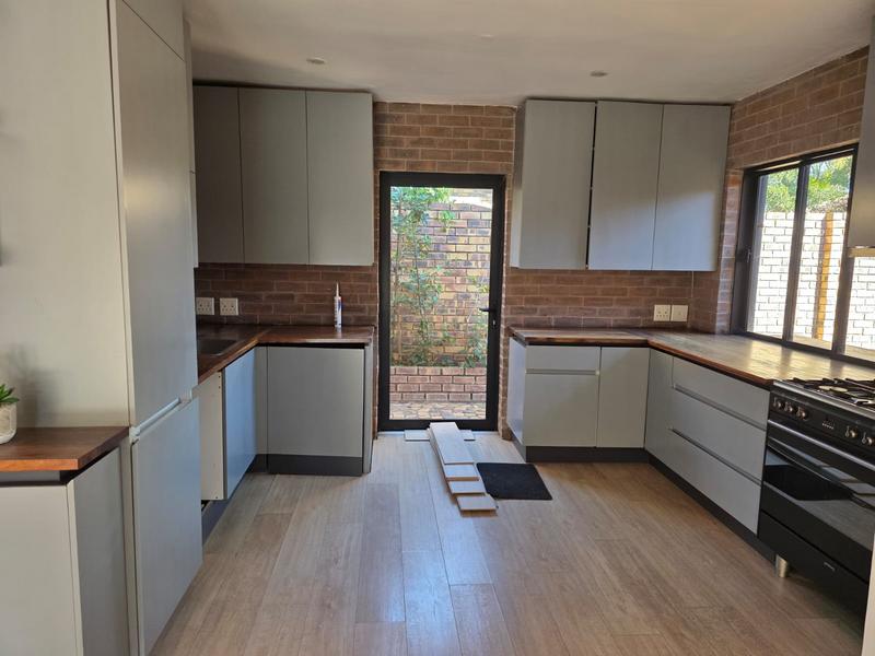 3 Bedroom Property for Sale in Paulshof Gauteng