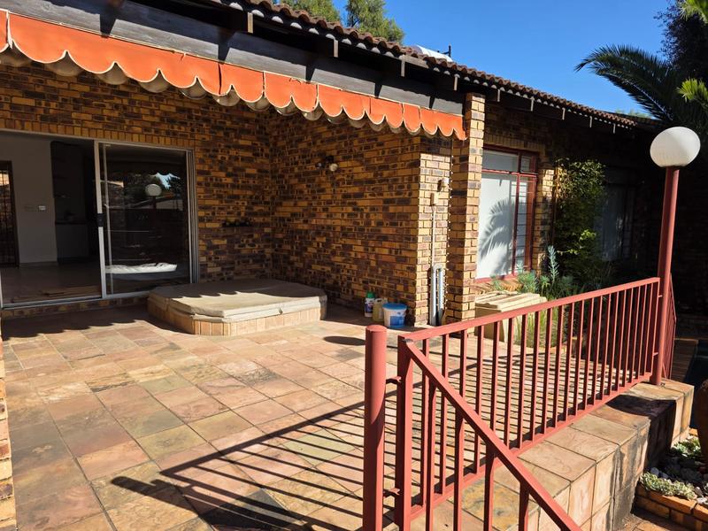 3 Bedroom Property for Sale in Paulshof Gauteng