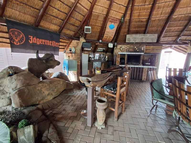 2 Bedroom Property for Sale in Brackendowns Gauteng