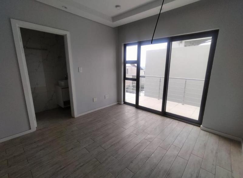 4 Bedroom Property for Sale in Bedfordview Gauteng