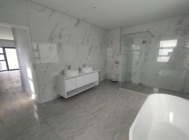 4 Bedroom Property for Sale in Bedfordview Gauteng