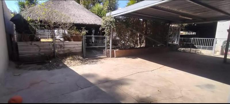 4 Bedroom Property for Sale in Germiston Central Gauteng