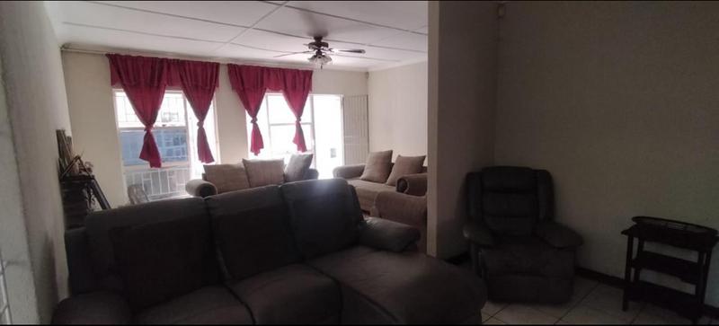 4 Bedroom Property for Sale in Germiston Central Gauteng