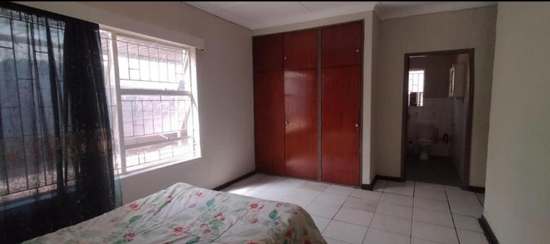 4 Bedroom Property for Sale in Germiston Central Gauteng