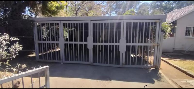 4 Bedroom Property for Sale in Germiston Central Gauteng