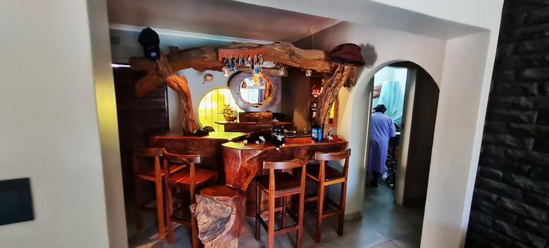 3 Bedroom Property for Sale in Bonaero Park Gauteng