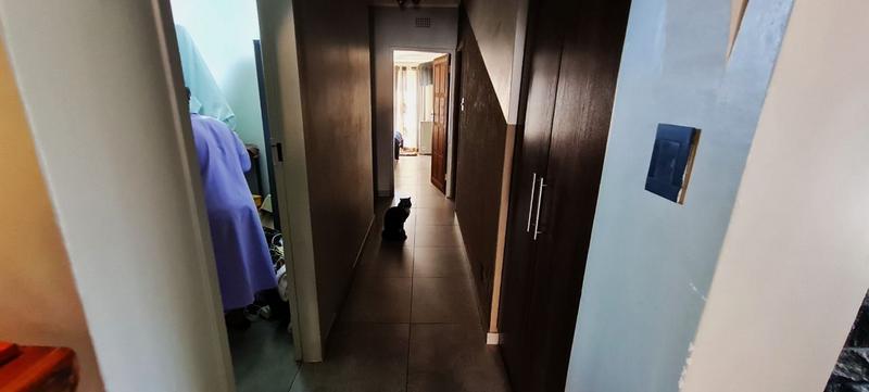 3 Bedroom Property for Sale in Bonaero Park Gauteng