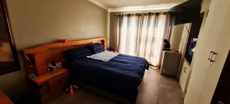 3 Bedroom Property for Sale in Bonaero Park Gauteng