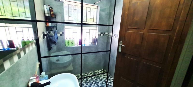 3 Bedroom Property for Sale in Bonaero Park Gauteng