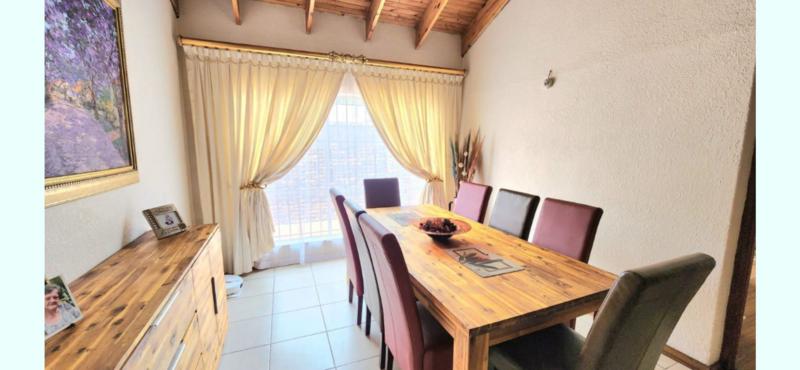 4 Bedroom Property for Sale in Edleen Gauteng