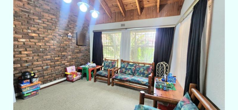 4 Bedroom Property for Sale in Edleen Gauteng