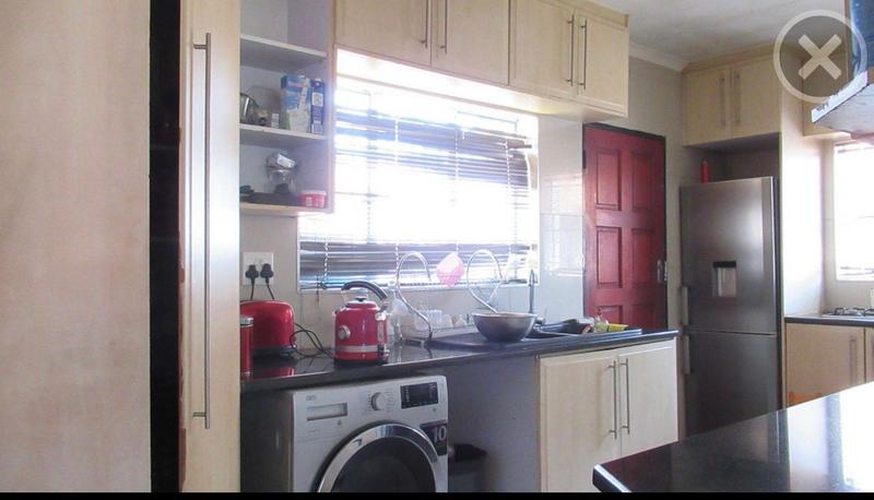 3 Bedroom Property for Sale in Lenasia South Gauteng