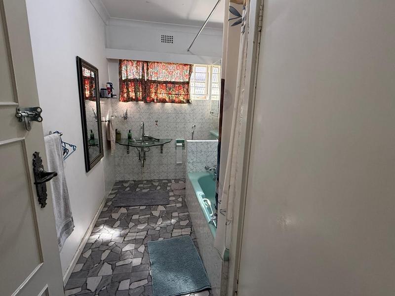 4 Bedroom Property for Sale in Oakdene Gauteng