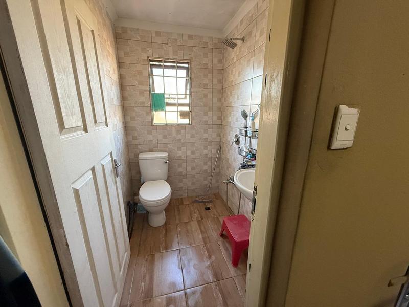 4 Bedroom Property for Sale in Oakdene Gauteng