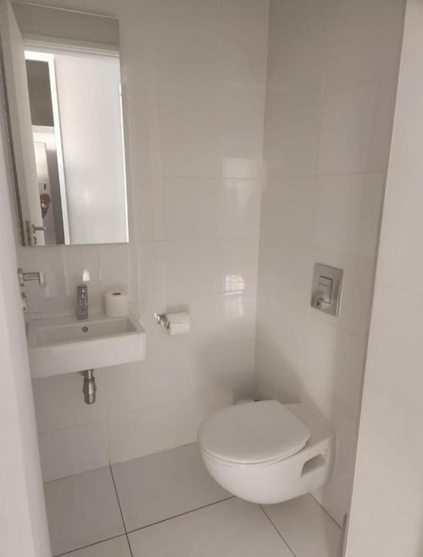 1 Bedroom Property for Sale in Sandton Central Gauteng