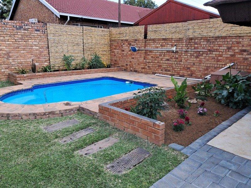 3 Bedroom Property for Sale in Montana Park Gauteng
