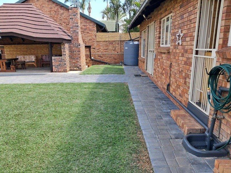 3 Bedroom Property for Sale in Montana Park Gauteng