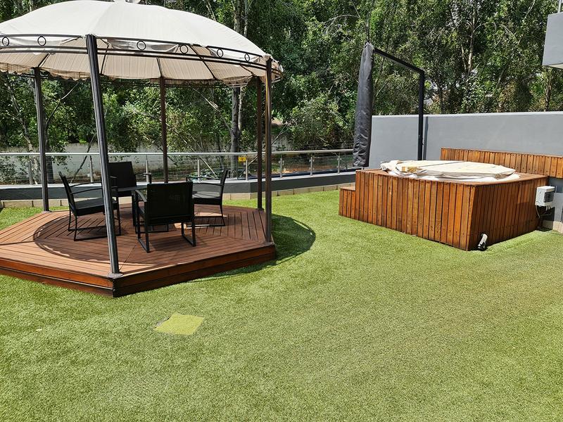 To Let 2 Bedroom Property for Rent in Benmore Gauteng