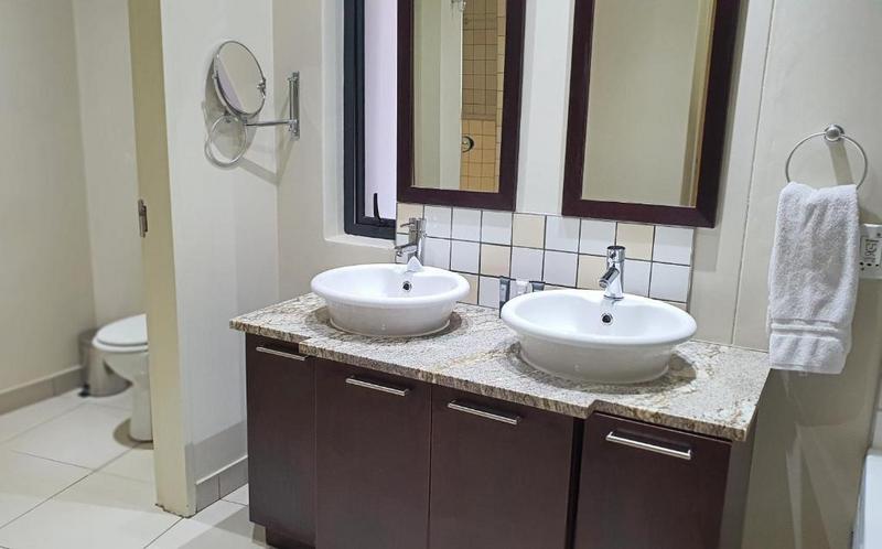 To Let 2 Bedroom Property for Rent in Benmore Gauteng