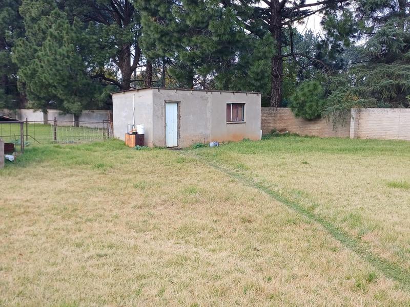 5 Bedroom Property for Sale in Unitas Park Gauteng