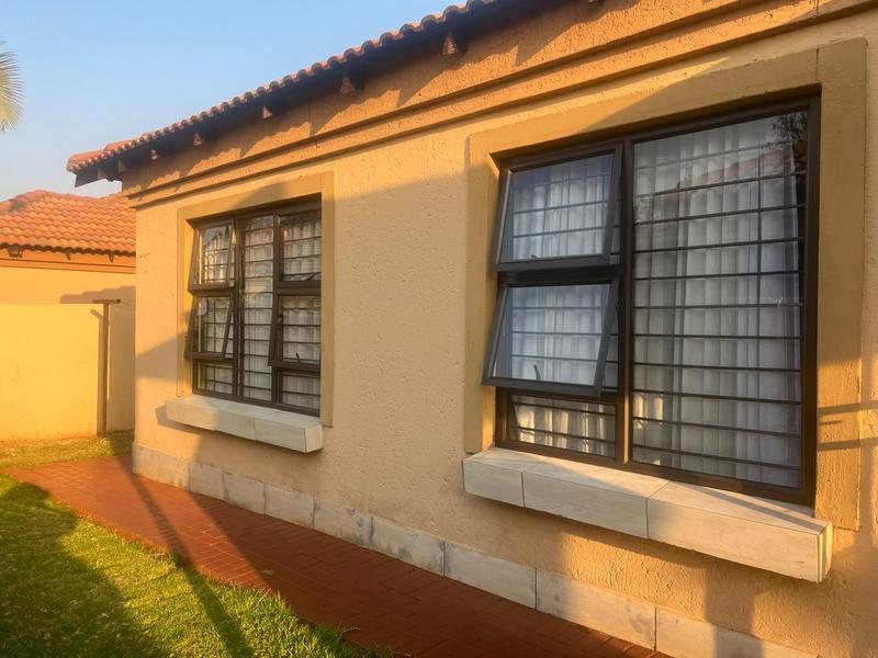 To Let 3 Bedroom Property for Rent in Hesteapark Gauteng