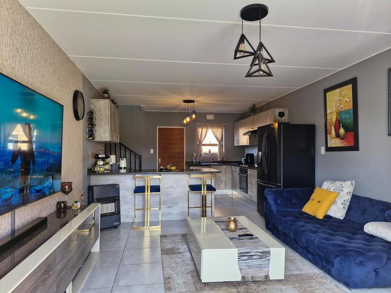 3 Bedroom Property for Sale in Goedeburg Gauteng
